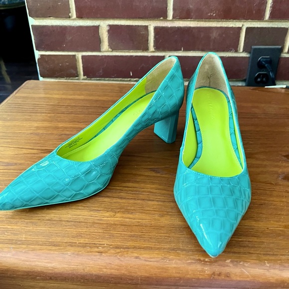 Vince Camuto Patent Leather Teal Heels—worn 1 time only! - Picture 12 of 16